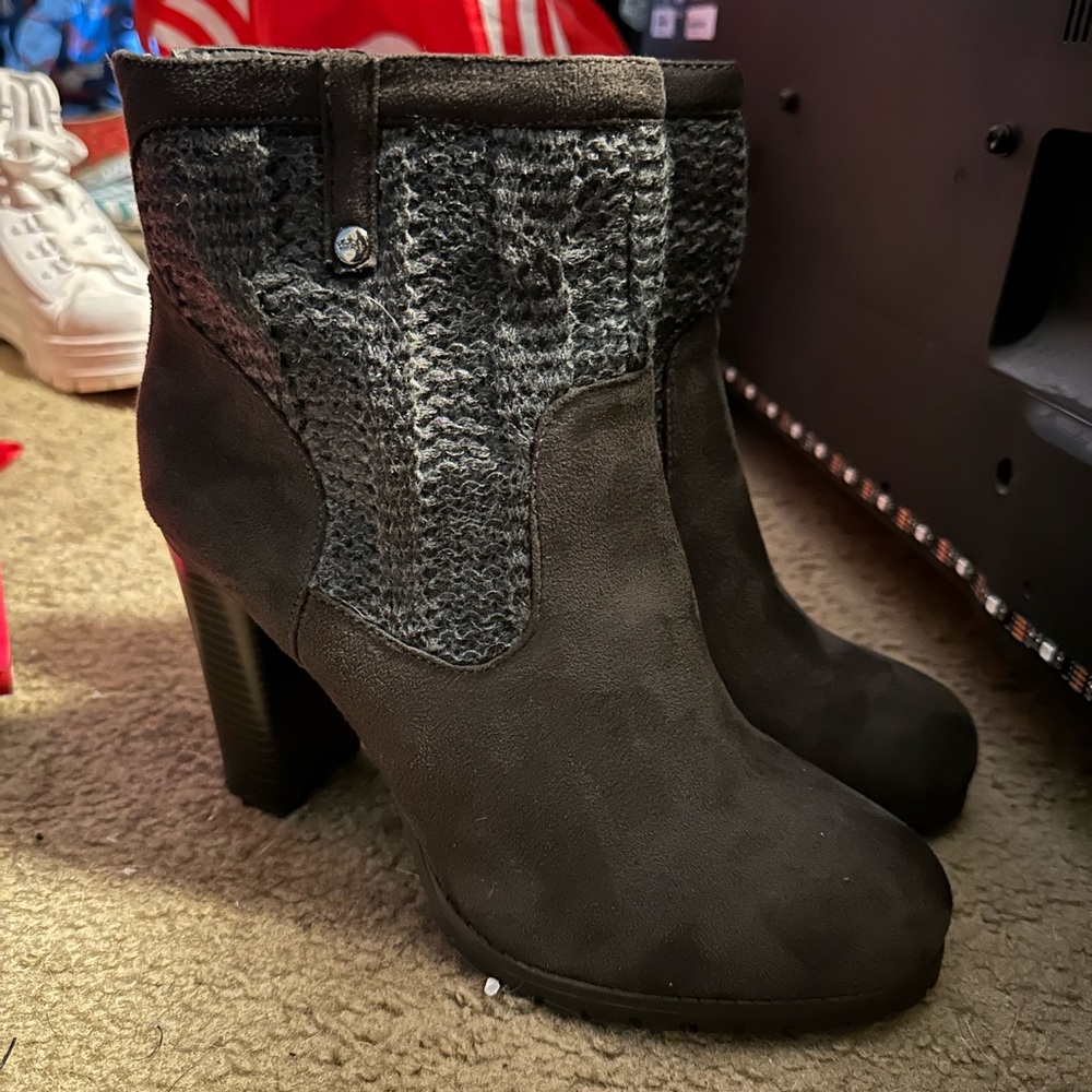 Juicy boots